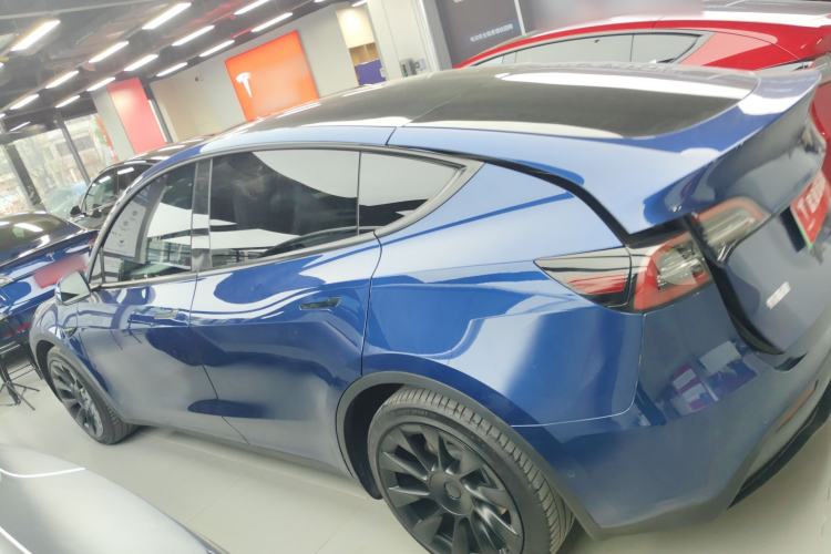 Used Tesla Model Y 2022 Rear-Wheel-Drive Version
