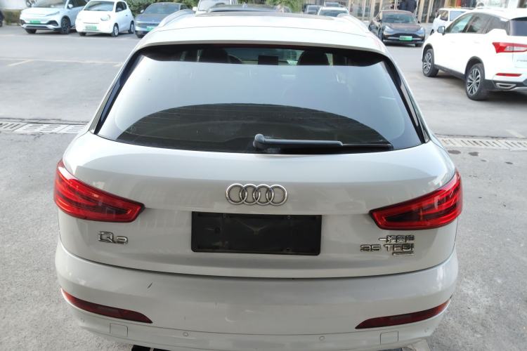 Used Audi Q3 2015 35 TFSI quattro Technology Edition
