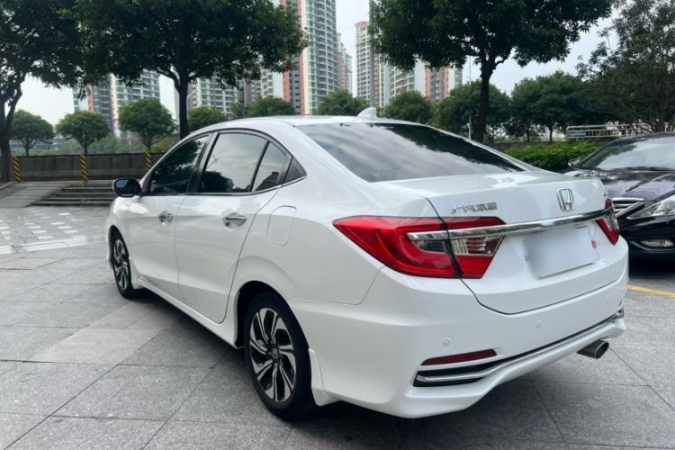 Used Honda Crider 2016 1.8L CVT Luxury Edition
