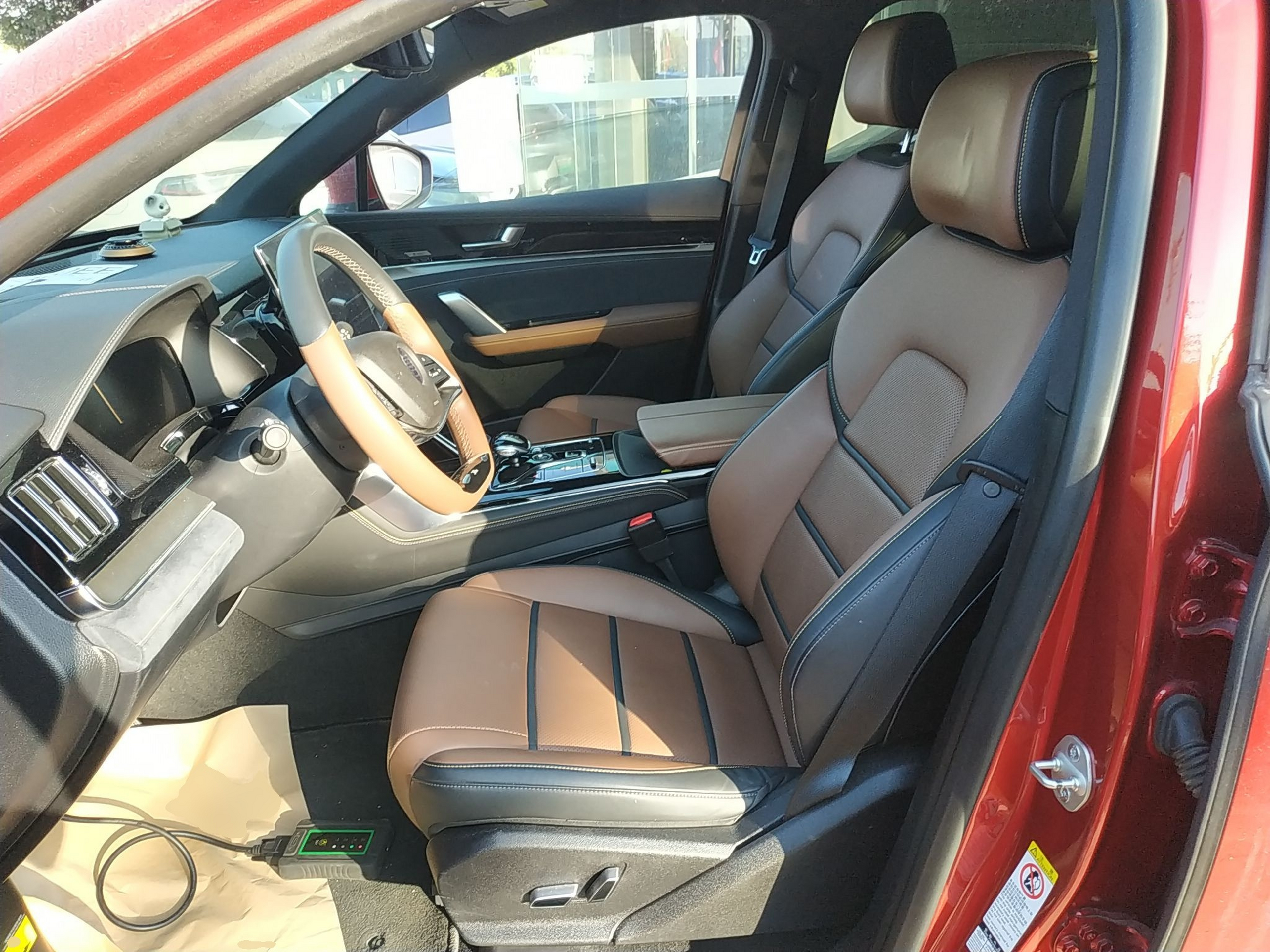 Переднее сиденье в автомобиле