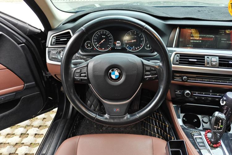 Used BMW 5 Series 2017 520Li Elegant Edition
