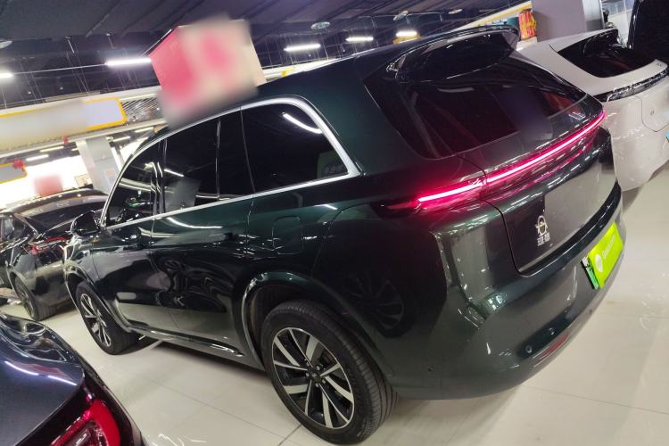 Used Li Auto L8 2023 Max model
