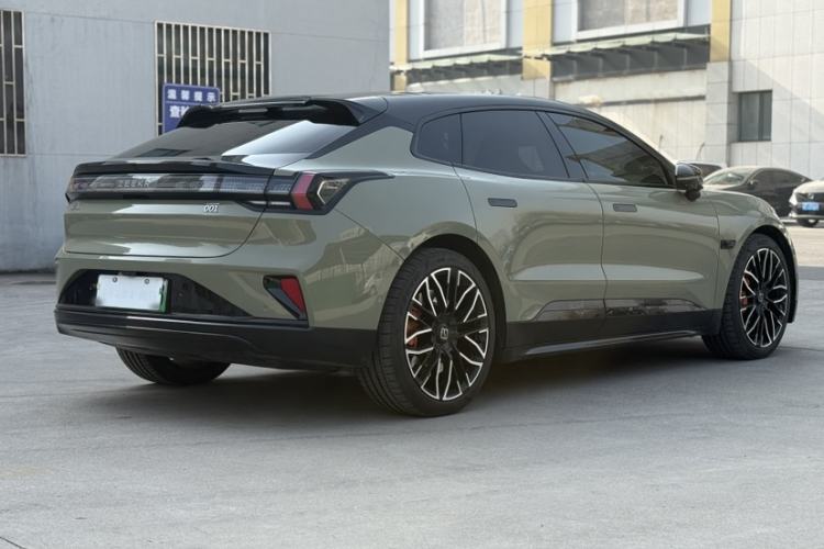 Used Zeekr 001 2025 YOU Edition 100 kWh All-Wheel Drive
