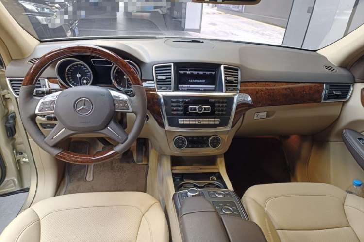 Used Mercedes-Benz M-Class 2012 ML 350 Luxury Edition