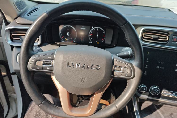 Used Lynk & Co 01 2017 2.0T Two-Wheel Drive Pro Edition
