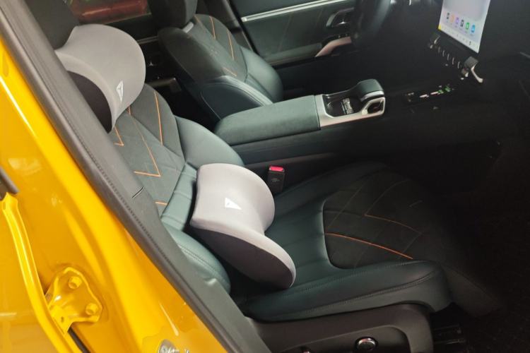 Used  G318 2025 Worry-Free Adventure Edition Four-Wheel Drive Secret Realm Version