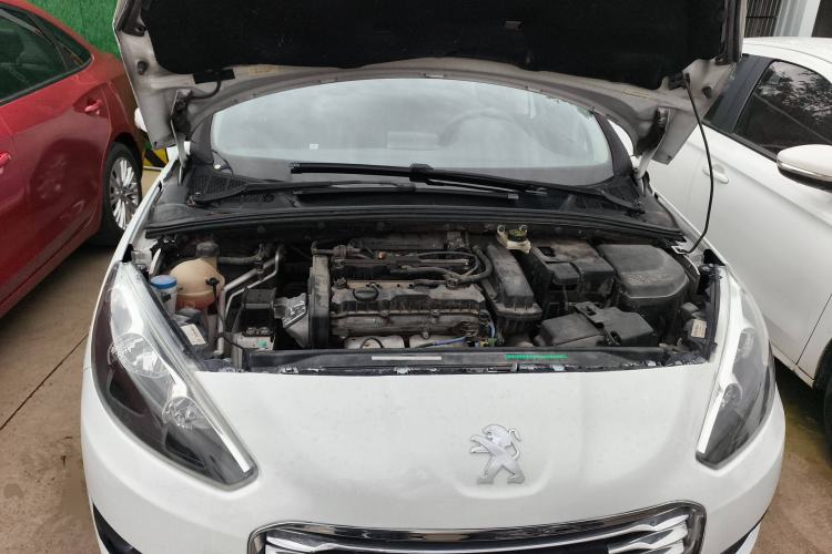 Used Peugeot 308 2014 Enjoy Edition Classic 1.6L Automatic Premium Model
