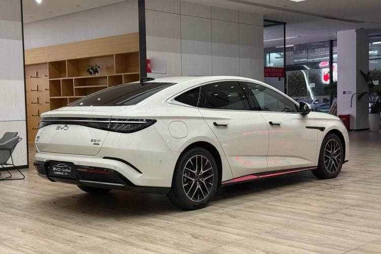 Used BYD Seal 07 DM-i 2025 Intelligent Driving Version DM-i 1.5L 125 km Prestige Edition
