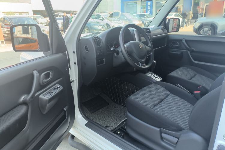 Used Suzuki Jimny 2015 1.3 AT JLX