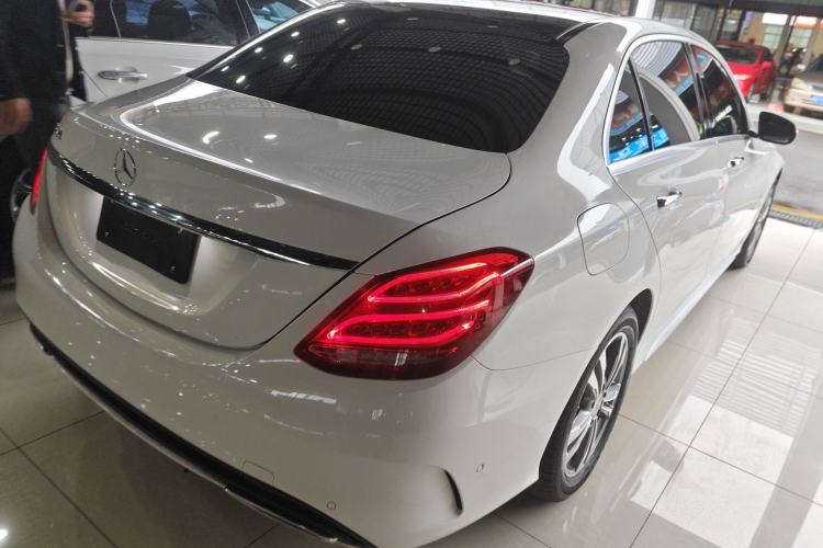 Used Mercedes-Benz C-Class 2017 Facelift C 200 L Sport Edition