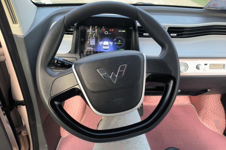 Used Wuling Hongguang MINIEV 2022 Macaron Premium Model – Lithium Ternary Battery