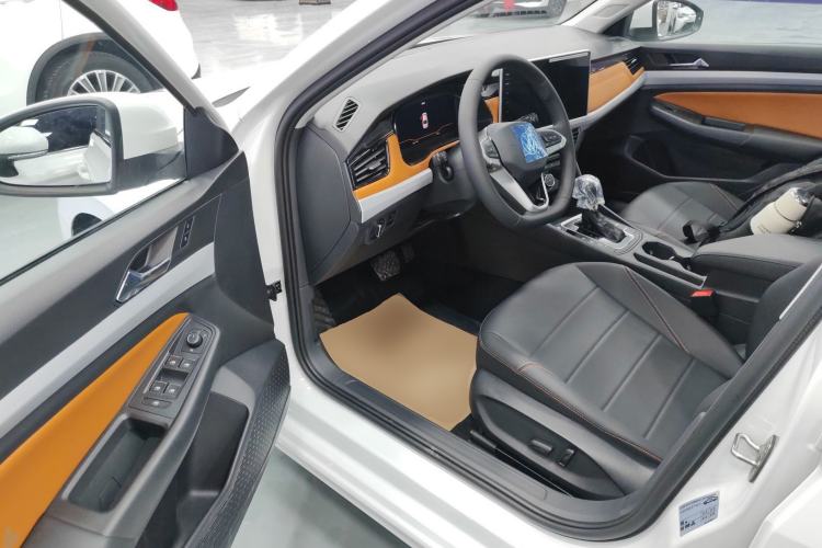 Used Volkswagen Bora 2025 Model, Facelifted 200TSI DSG Yuexing PRO Edition