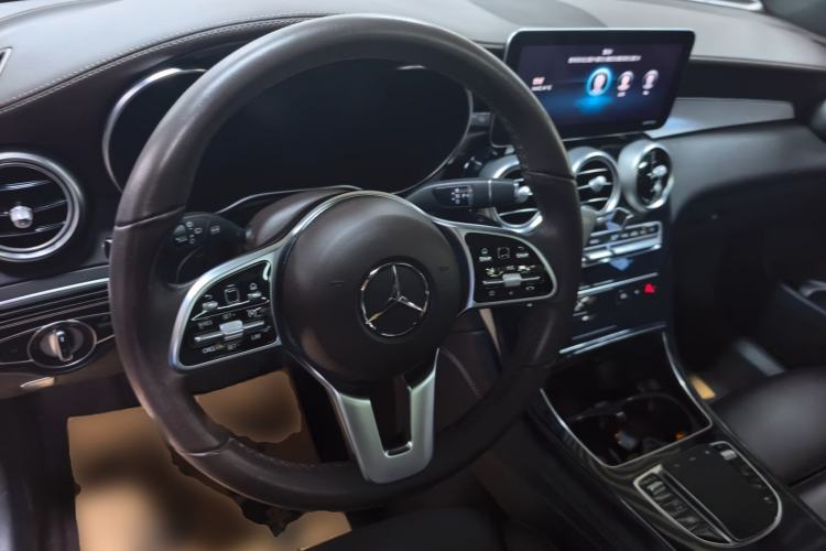 Used Mercedes-Benz GLC 2022 Refreshed GLC 260 L 4MATIC Dynamic Edition
