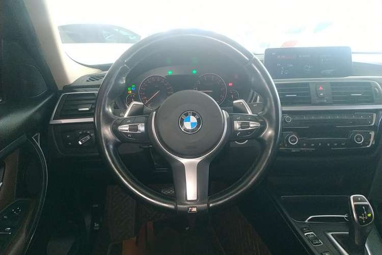 Used BMW 3 Series 2018 320Li Leading Model M Sport Package