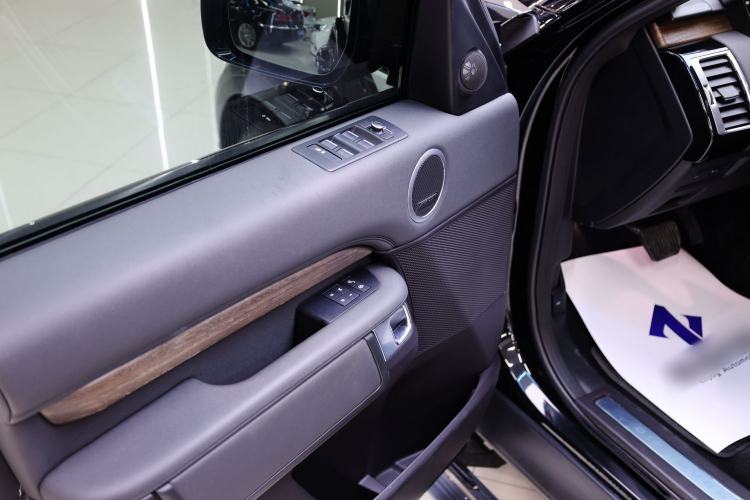 Used Land Rover Discovery 2019 3.0 SC V6 HSE