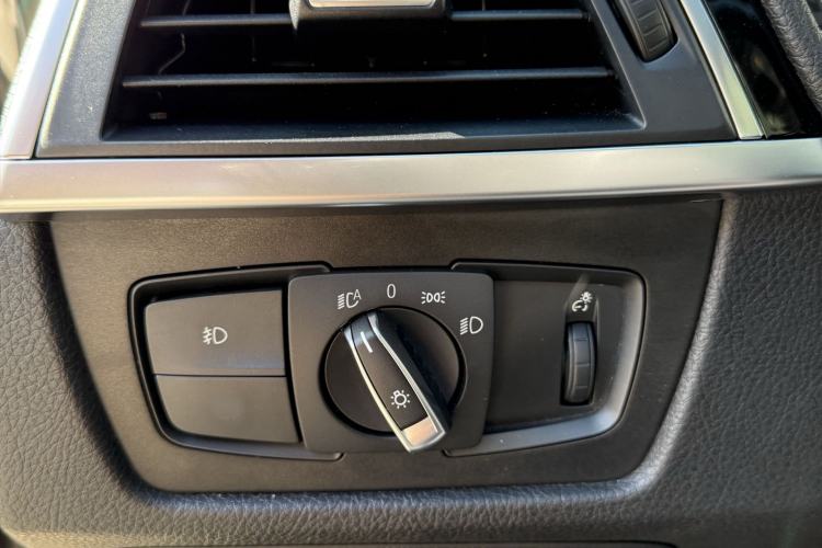 Used BMW 3 Series 2018 320Li Fashion Model