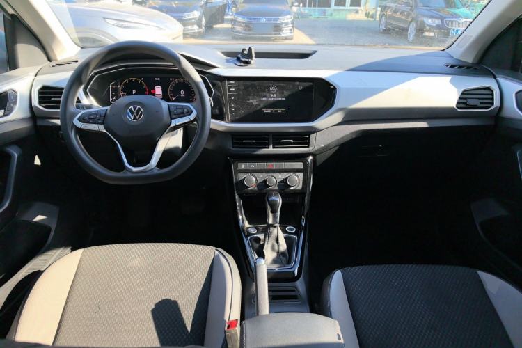 Used Volkswagen Tacqua 2021 200TSI DSG JoyConnect Edition
