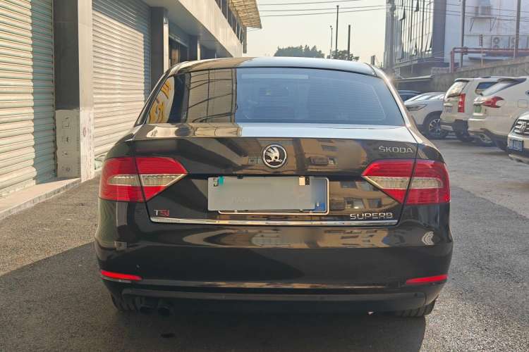 Used Skoda Superb 2013 1.8TSI Automatic Yashi Edition