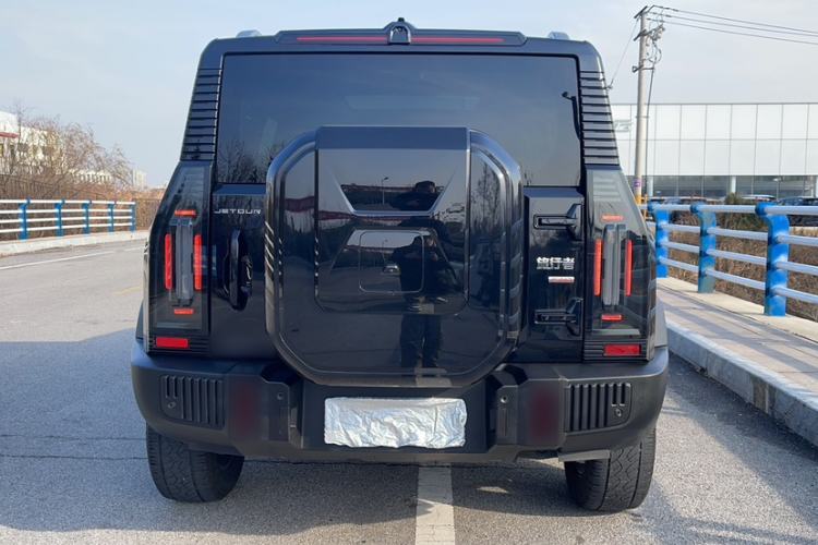 Used JETOUR Traveler 2023 2.0T All-Wheel Drive CrossPRO+