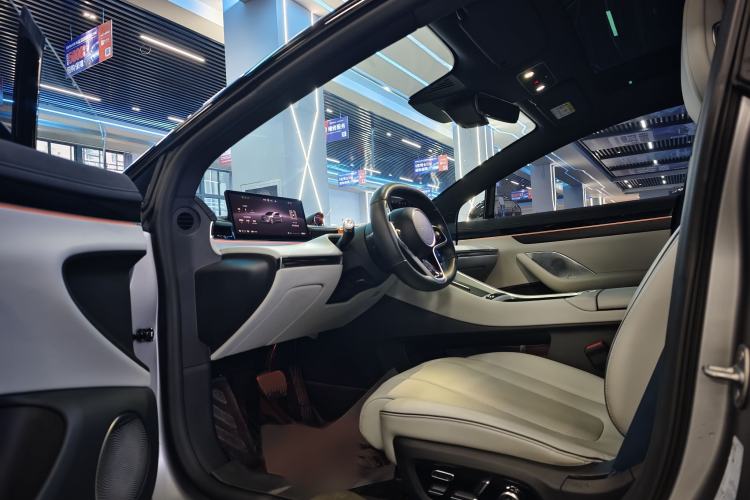 Used Hima Luxeed S7 2024 Max Rear-Drive Long-Range Intelligent Driving Version