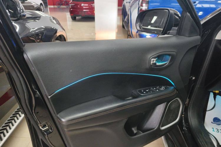 Used  Compass 2019 220T Automatic Family Edition
