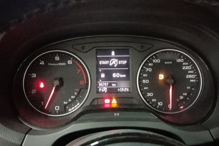 Used Audi A3 2014 Limousine 35 TFSI Automatic Fashion Model
