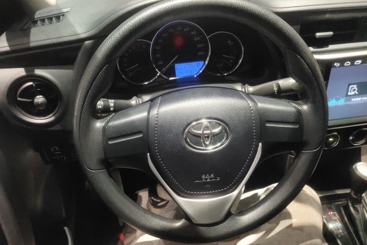 Used Toyota Levin 2017 Revised Version 185T CVT New Sharp Edition China V Standard