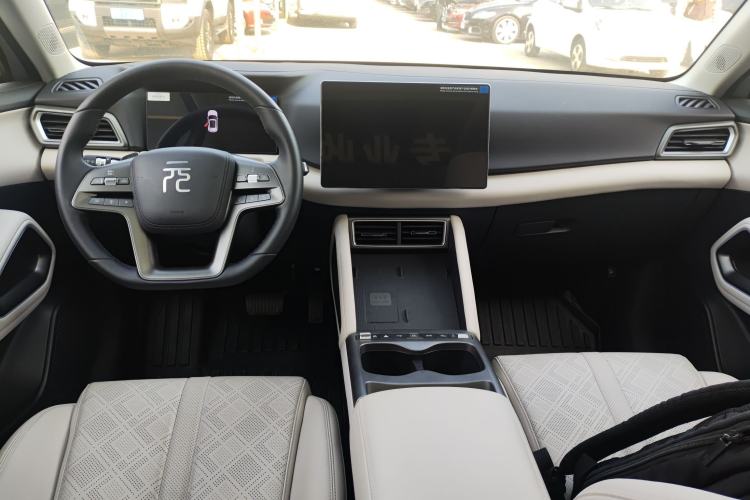 Used BYD Yuan UP 2025 Intelligent Driving Version 401 km Beyond-Range Edition