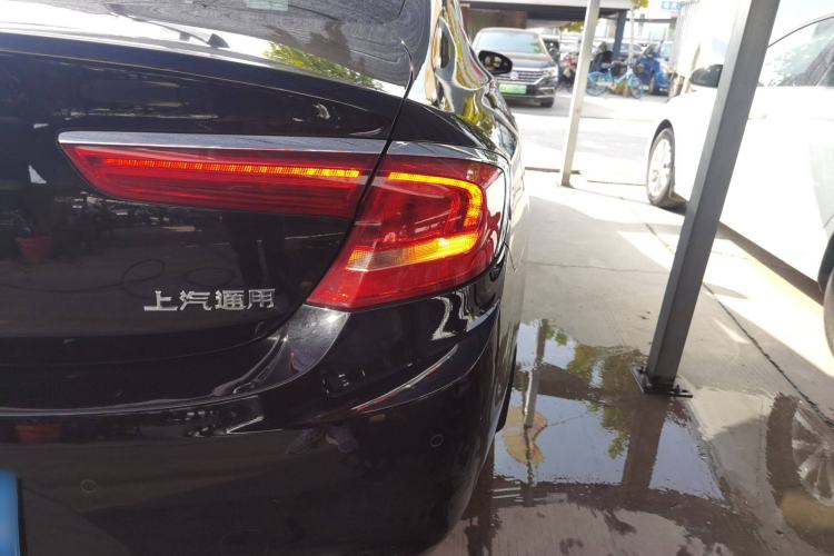 Used Buick LaCrosse 2018 28T Luxury Edition
