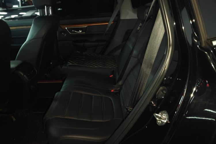 Used Honda CR-V 2021 240TURBO CVT 2WD Fashion Edition