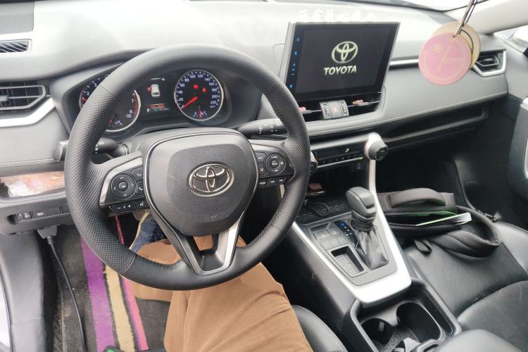 Used Toyota Wildlander 2021 2.0L CVT Two-Wheel Drive Luxury Edition
