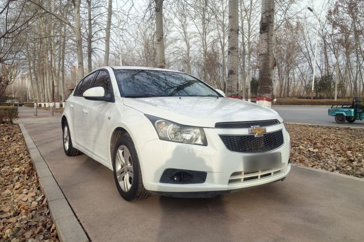 Used Chevrolet Cruze 2013 Hatchback 1.6L Automatic Luxury Model
