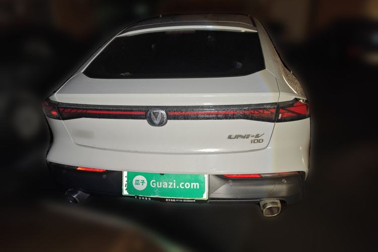 Used Changan UNI-V iDD 2023 ZhiDian iDD 1.5T 113km Smart & Fun Version