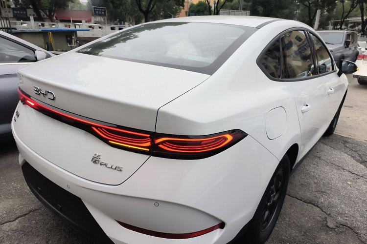 Used BYD Qin PLUS 2025 DM-i Smart Drive 55KM Leading Model