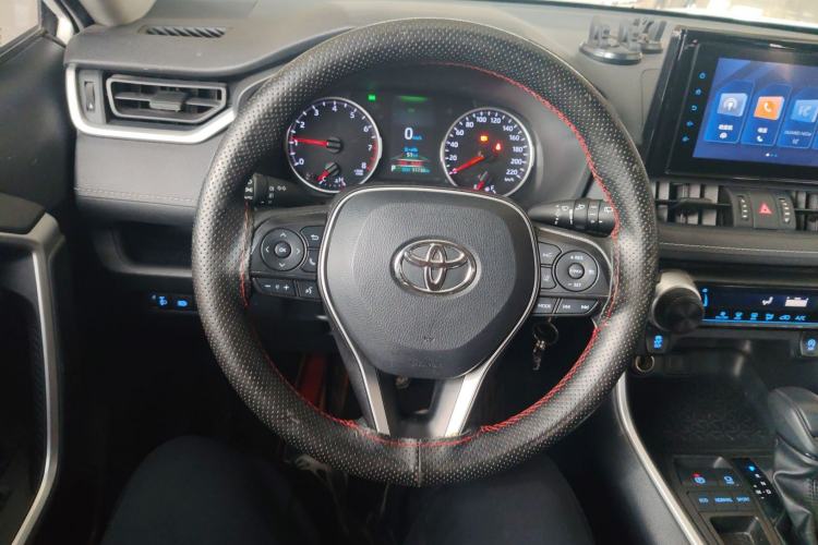 Used Toyota RAV4 2022 2.0L CVT Two-Wheel Drive Urban Edition
