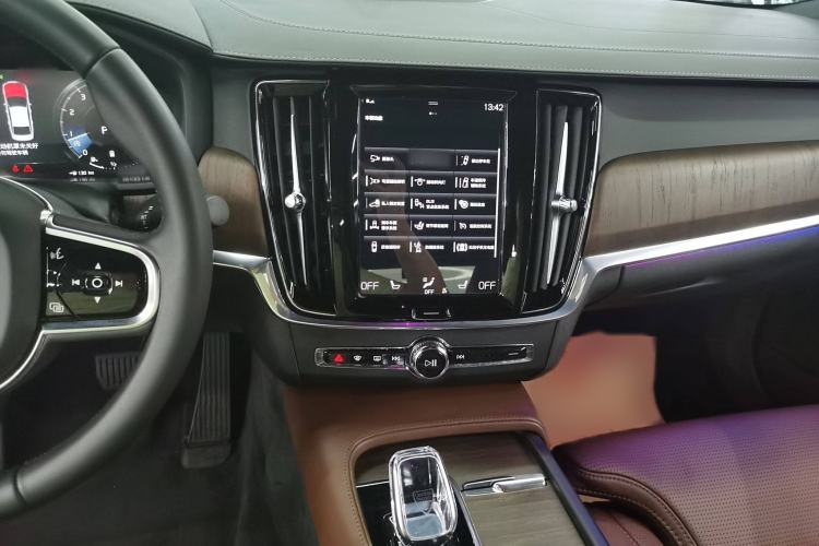 Used Volvo S90 2021 B5 Luxury Smart Edition
