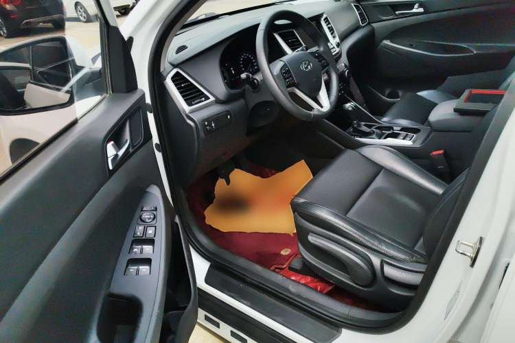 Used Hyundai Tucson 2015 1.6T Dual-Clutch Two-Wheel-Drive Smart Model
