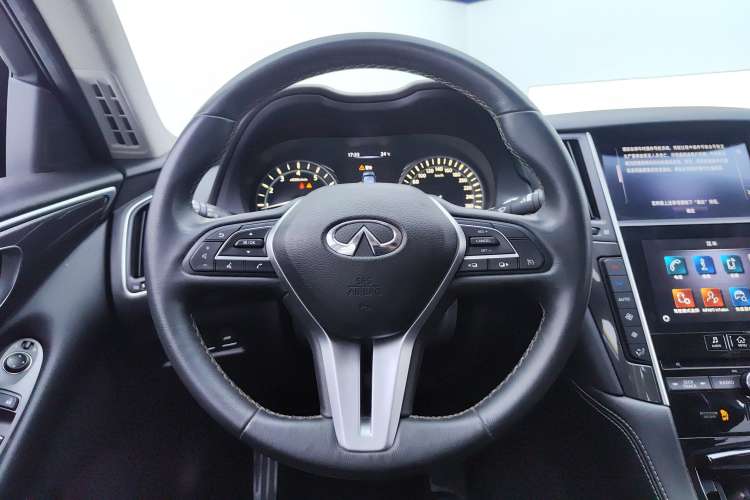 Used Infiniti Q50L 2022 2.0T Comfort Edition
