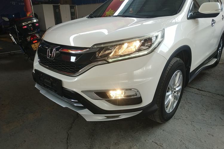 Used Honda CR-V 2016 2.0L two-wheel drive Urban Edition
