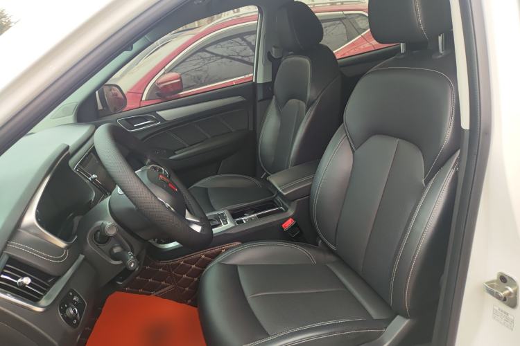 Used Roewe RX5 2019 20T Two-Wheel Drive Automatic 4G Connected Platinum Edition
