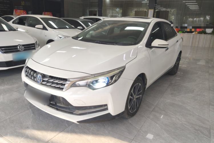 Used Venucia D60 2018 1.6L CVT Smart Connect Elite Edition