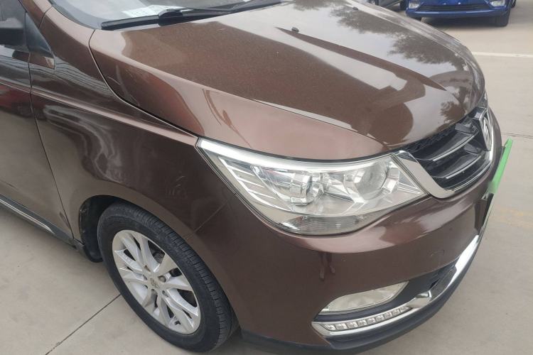 Used Baojun 730 2016 1.5T Manual Comfort Version 7 Seats
