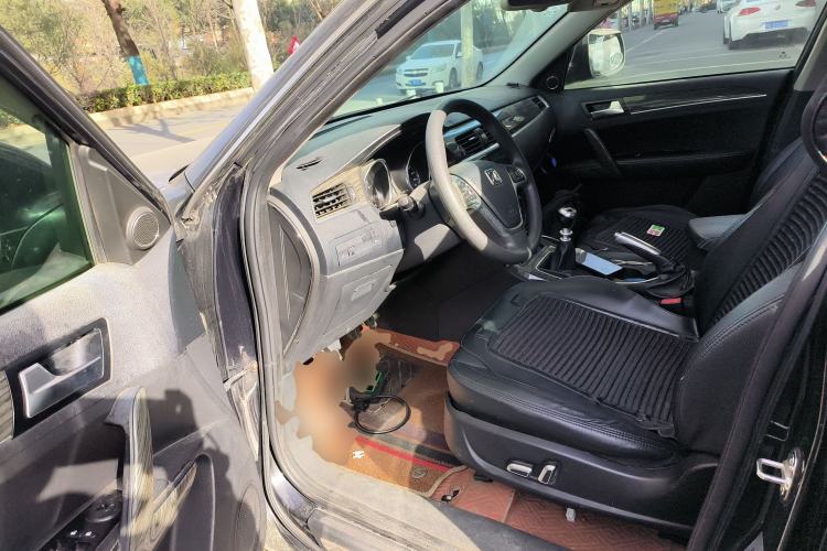 Used Zotye T600 2015 1.5T Manual Luxury Model
