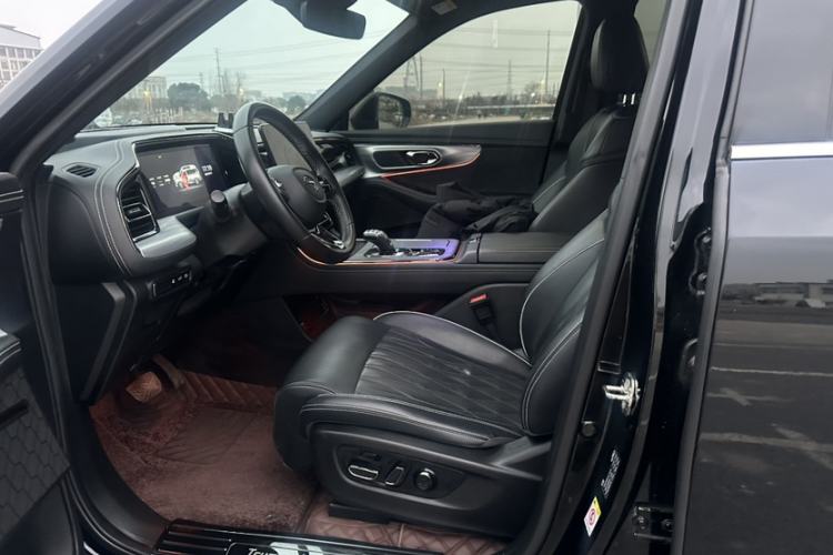 Used GAC Trumpchi GS8 2022 Double-Energy Series 2.0TM Two-Wheel Drive Prestige Edition (6 Seats)
