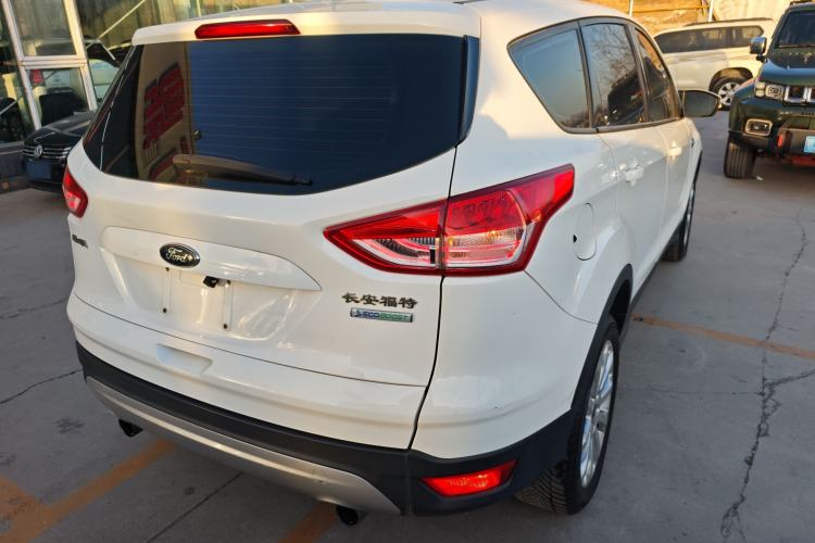 Used Ford Kuga 2015 1.5L GTDi Two-Wheel-Drive Comfort Model
