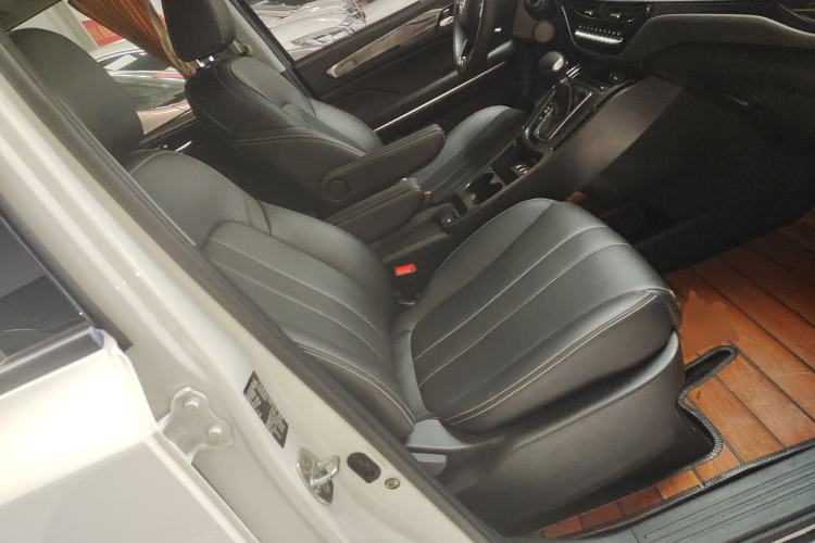 Used GAC Trumpchi M6 2019 270T DCT Luxury Edition (7-seater) China VI
