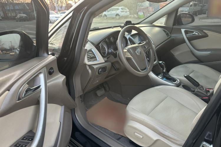 Used Buick GT 2013 GT 1.6L Automatic Fashion Edition
