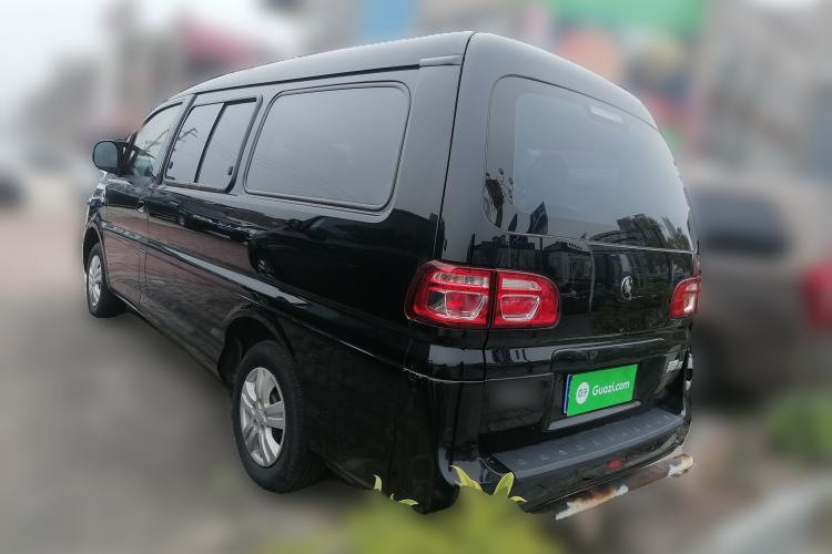 Used FORTHING Lingzhi 2022 M5 1.6L Practical 7-Seater