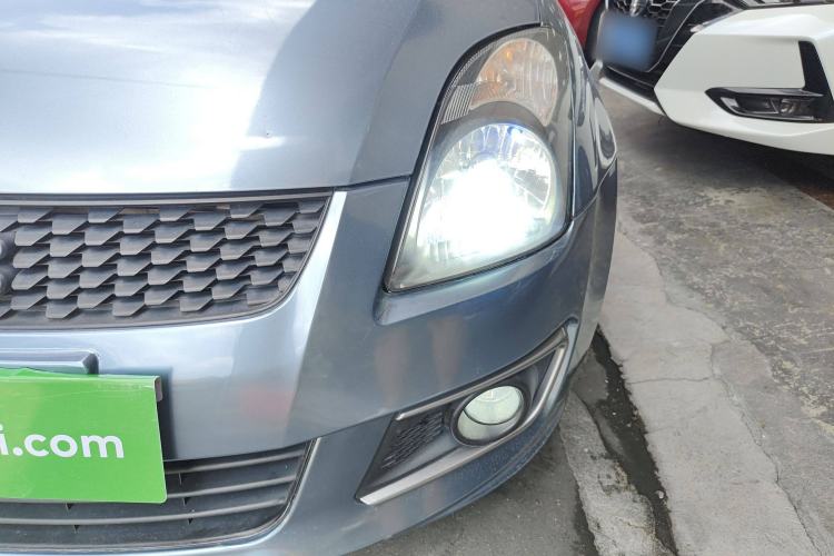 Used Suzuki Swift 2013 1.5L Automatic Standard Edition
