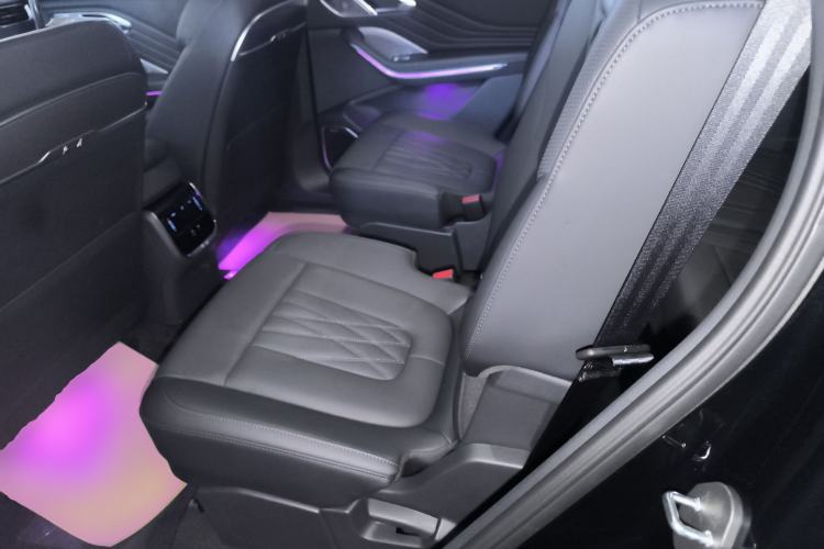 Used Hongqi HS7 PHEV 
